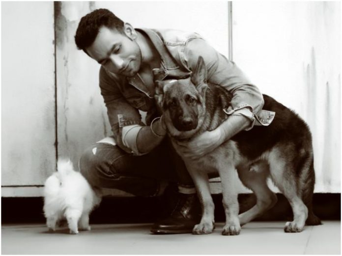 Pets love unconditionally, they are a stress buster: Actor Harjinder Singh